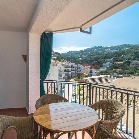 Appartamento Sleeps 4 *