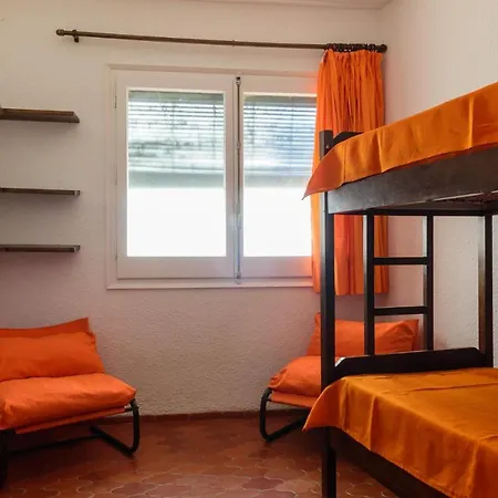 Sleeps 4